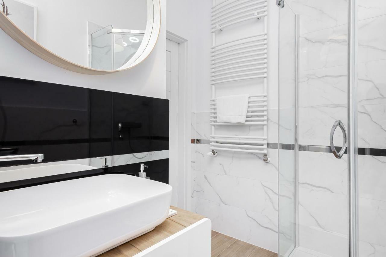 Apartments Warsaw Pawia By Noclegi Renters Dış mekan fotoğraf